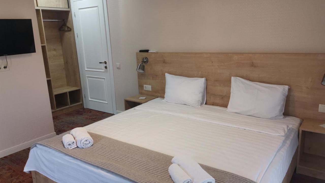 Boutique Hotel Bellevue ซิคนาคี ภายนอก รูปภาพ