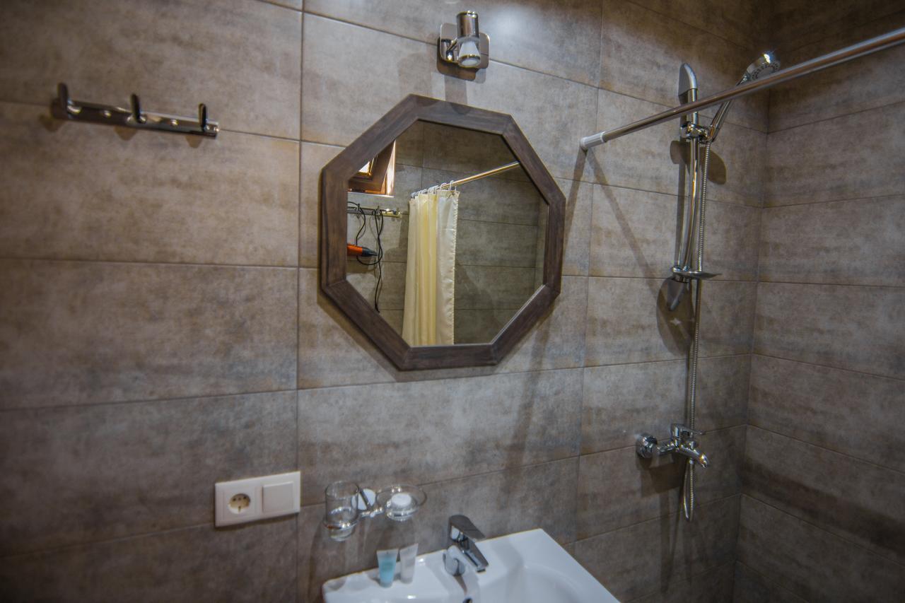 Boutique Hotel Bellevue ซิคนาคี ภายนอก รูปภาพ