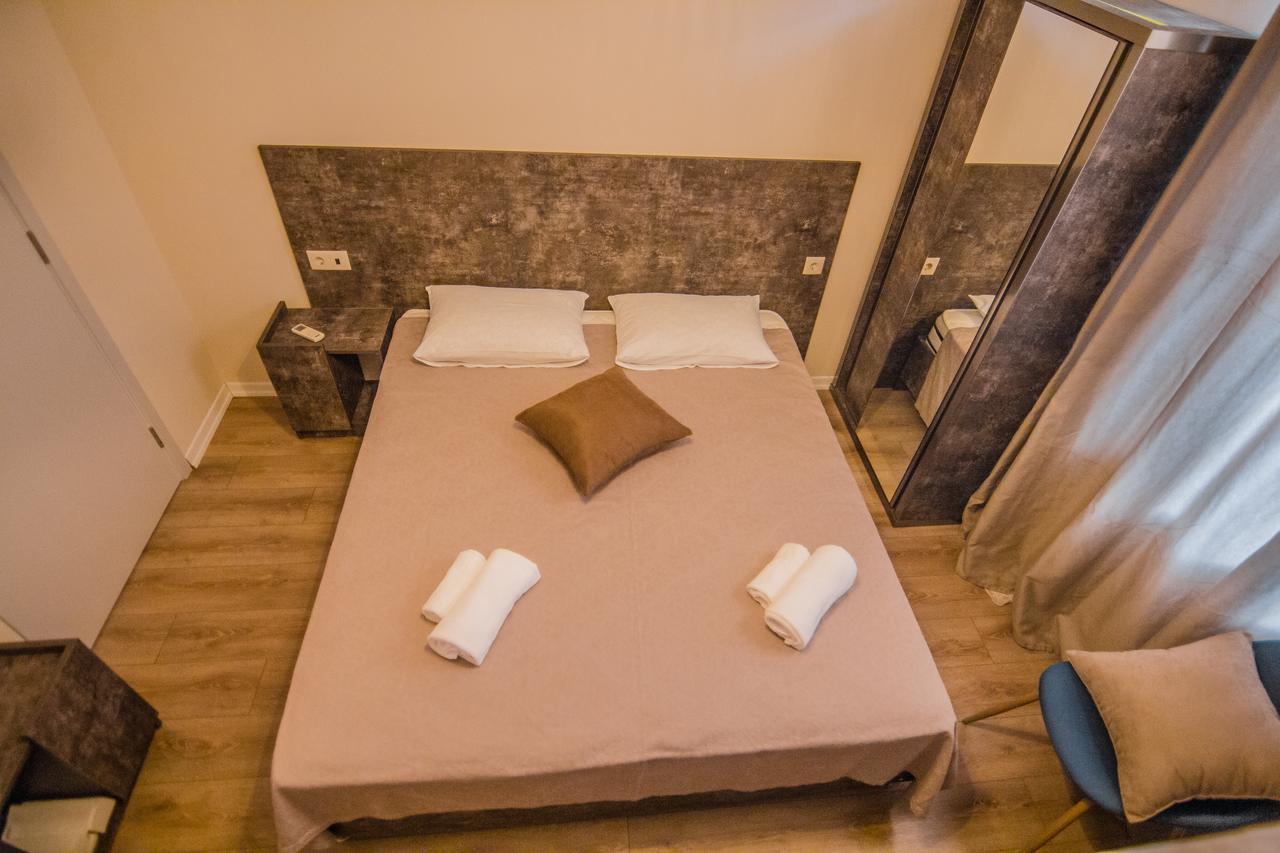 Boutique Hotel Bellevue ซิคนาคี ภายนอก รูปภาพ