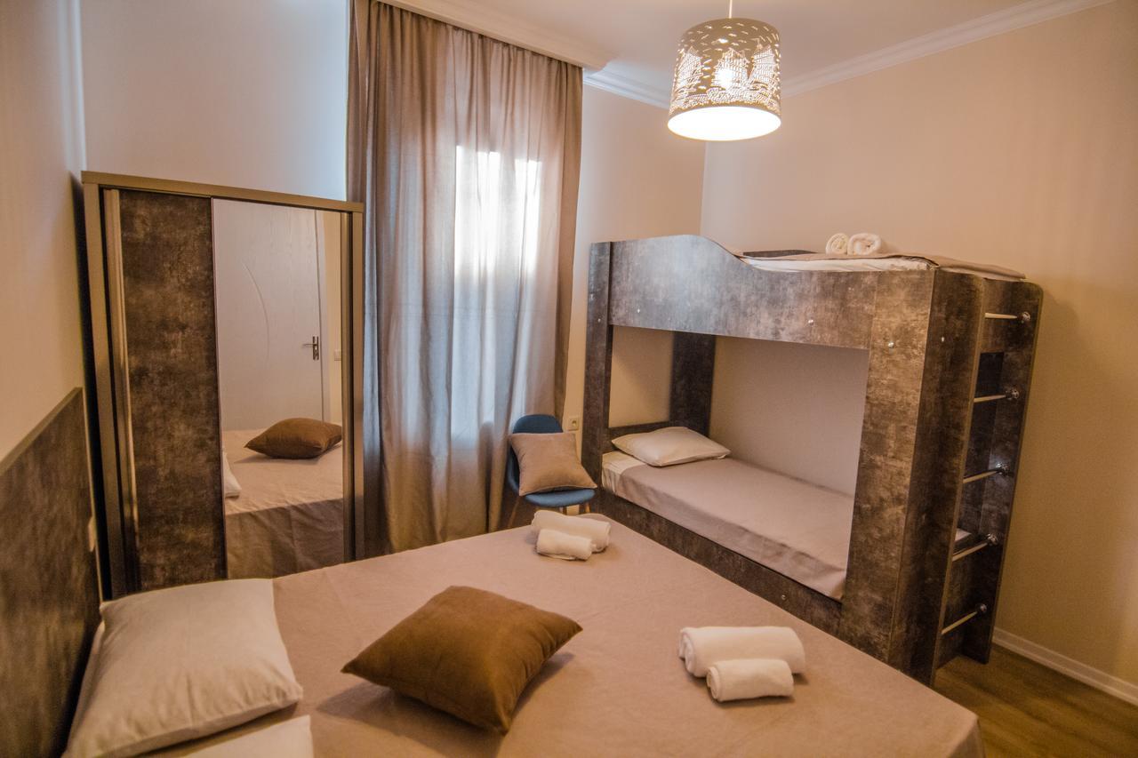 Boutique Hotel Bellevue ซิคนาคี ภายนอก รูปภาพ