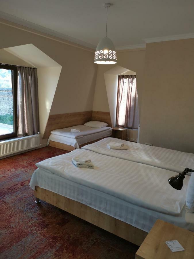 Boutique Hotel Bellevue ซิคนาคี ภายนอก รูปภาพ